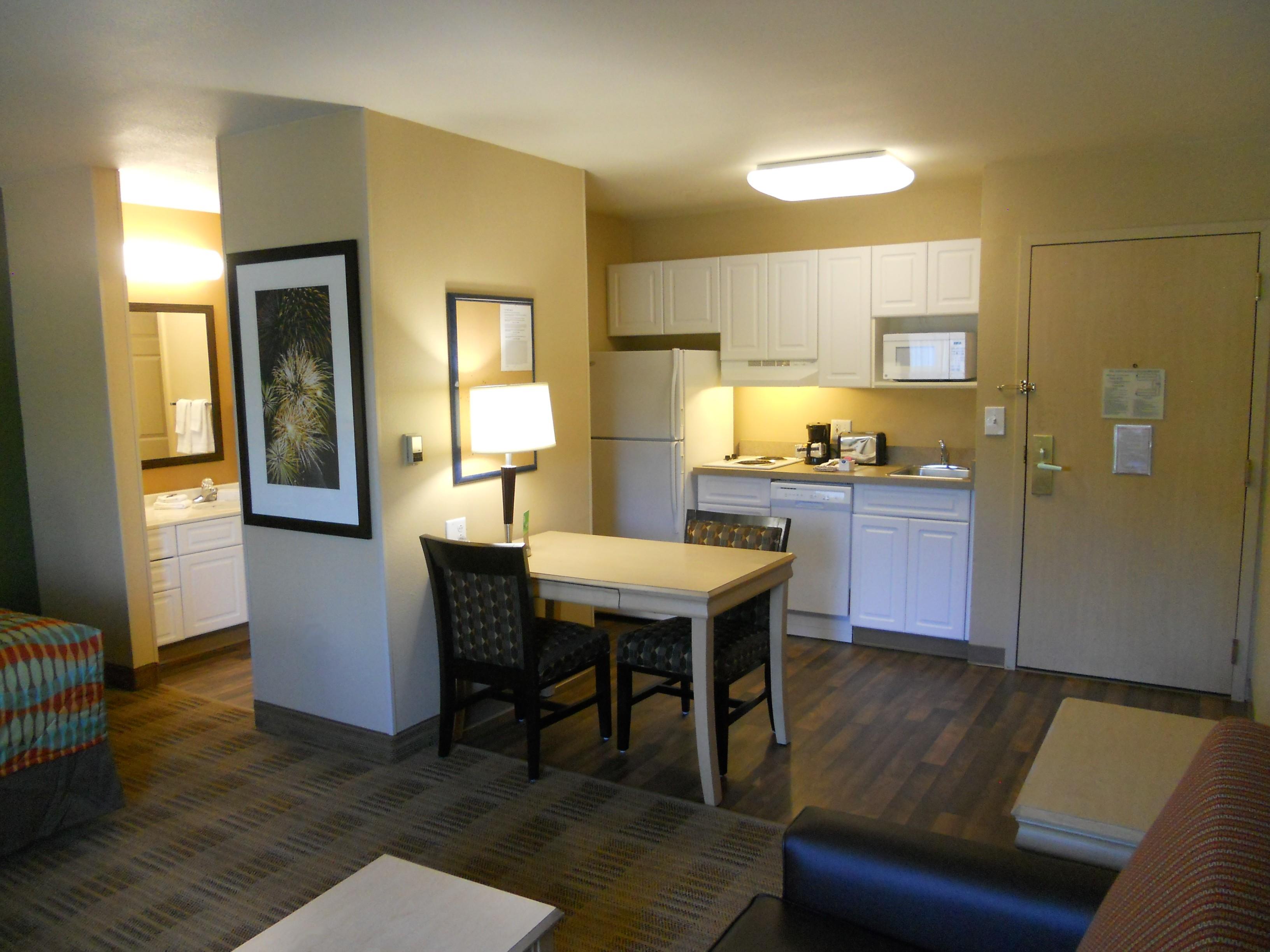 Extended Stay America Suites - Orlando - Convention Center - Universal Blvd Williamsburg Dış mekan fotoğraf